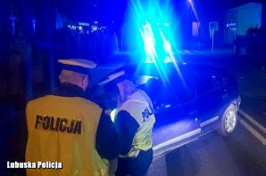 [VIDEO] Kompletnie pijany wjechał na chodnik i potrącił 4 osoby. Zobacz film