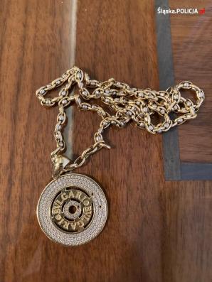 [VIDEO] Kryminalni rozbili gang oszustów podających się za policjantów. Grupa działała na terenie Wielkiej Brytanii i Polski