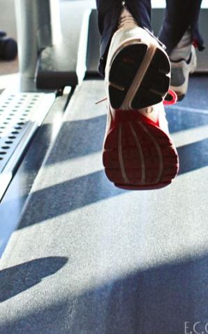 Coraz więcej klientów klubów fitness decyduje się na indywidualne zajęcia z trenerem personalnym