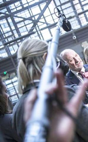 Bruksela: Spotkanie ministrów obrony UE. Wszystkie działania UE w sferze obronnej muszą być koordynowane z NATO i nie mogą wchodzić w konflikt z analogicznymi działaniami NATO.