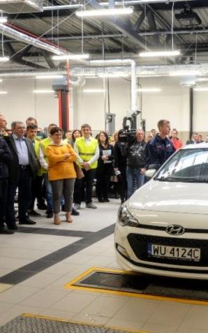 Najstarsza samochodówka w Polsce z nowoczesną halą