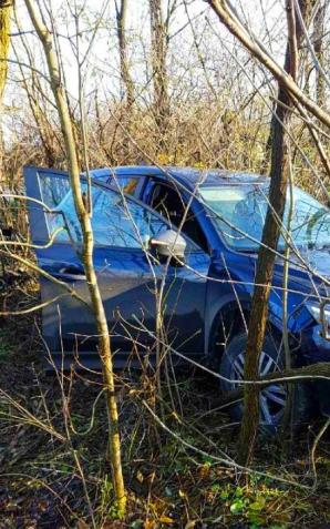 Poszukiwany w kradzionej maździe zatrzymany po pościgu