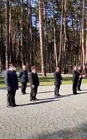 [VIDEO] Przesłanie Prezydenta RP i obchody 80. rocznicy Zbrodni Katyńskiej w Kijowie i Charkowie