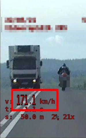 [VIDEO] Niebezpieczną jazdę przerwali policjanci z grupy SPEED