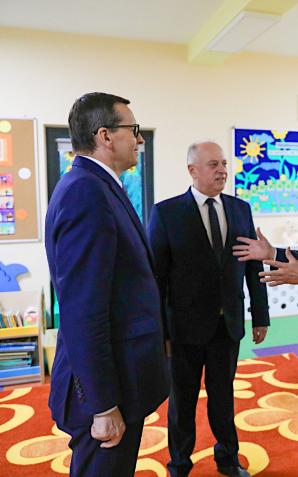 [VIDEO] Premier Mateusz Morawiecki w Sufczynie: inwestycje w Polsce lokalnej są podstawowym priorytetem