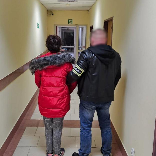 Nie przez żołądek do serca lecz nożem. 1,5 promila i mogło się kobiecie pomylić