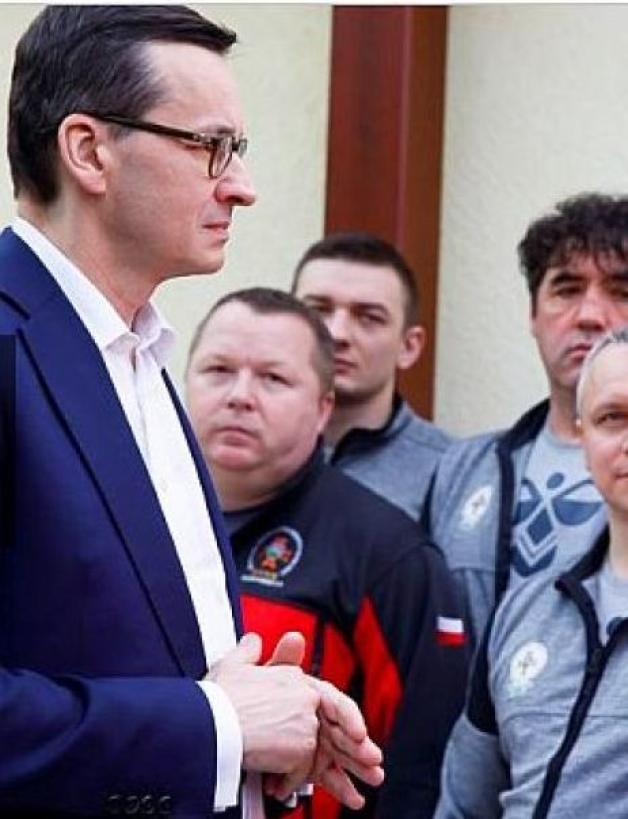 [VIDEO] Wszyscy górnicy po wypadku w Kopalni Rudna uratowani! Premier Mateusz Morawiecki: Ratownictwo górnicze to zawód wysokich standardów moralnych i bohaterstwa