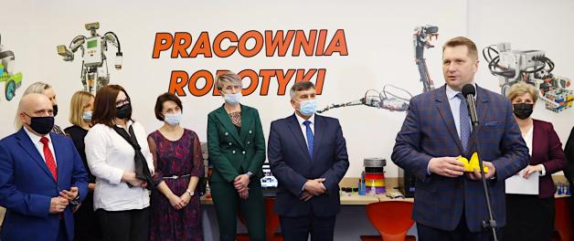 [VIDEO] Już jest! Pierwsze Laboratorium Przyszłości w województwie podkarpackim – Zespół Szkół w Nowej Sarzynie
